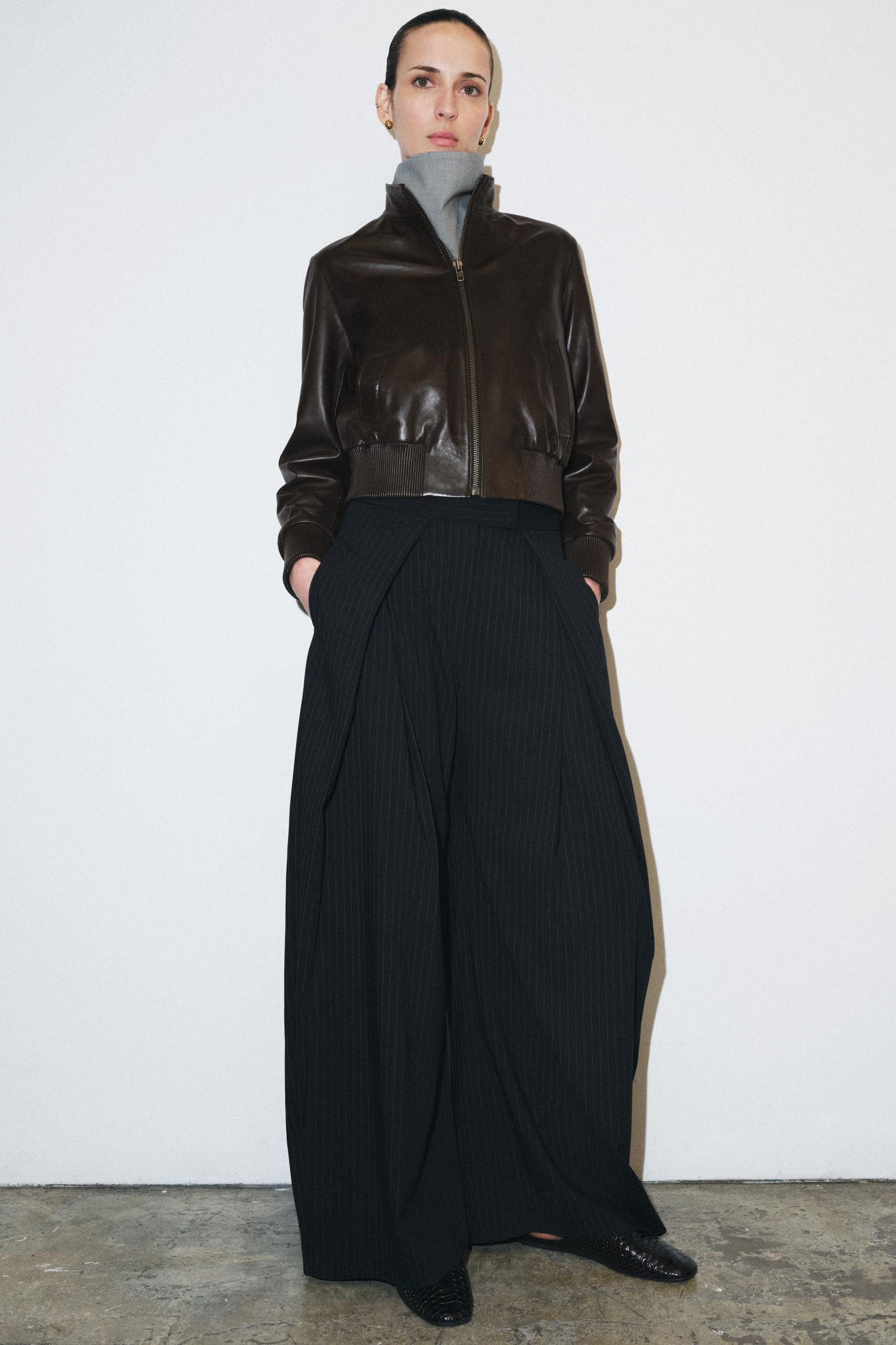 Zw Collection Wide-Leg Pinstripe Trousers