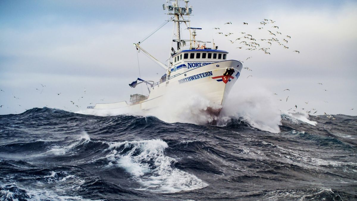 Fishing vessel the F/V Northwestern cuts through rough seas in &#039;Deadliest Catch&#039; season 20