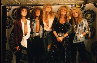 Say cheese, the 1987 Whitesnake line up at the MTV Awards