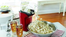 hot-air popcorn maker