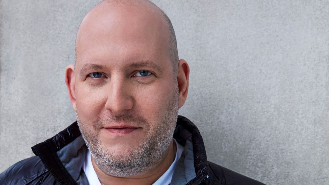 dani-reiss-headshot-2017.jpg