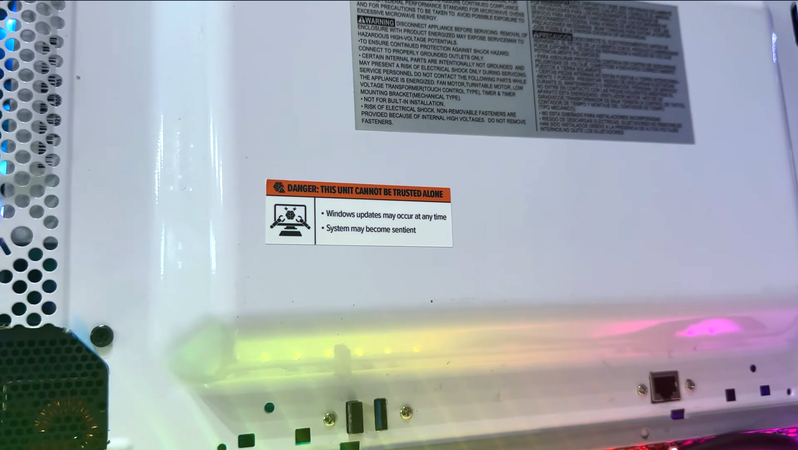 SignalRGB's $2,000 Microwave PC