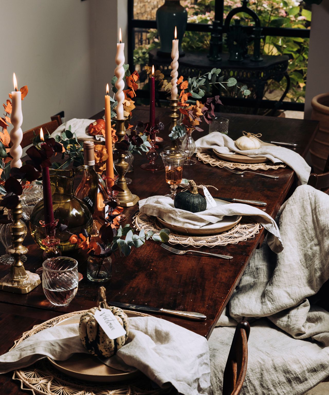 Top 5 Thanksgiving decor mistakes to avoid, from interior designers
