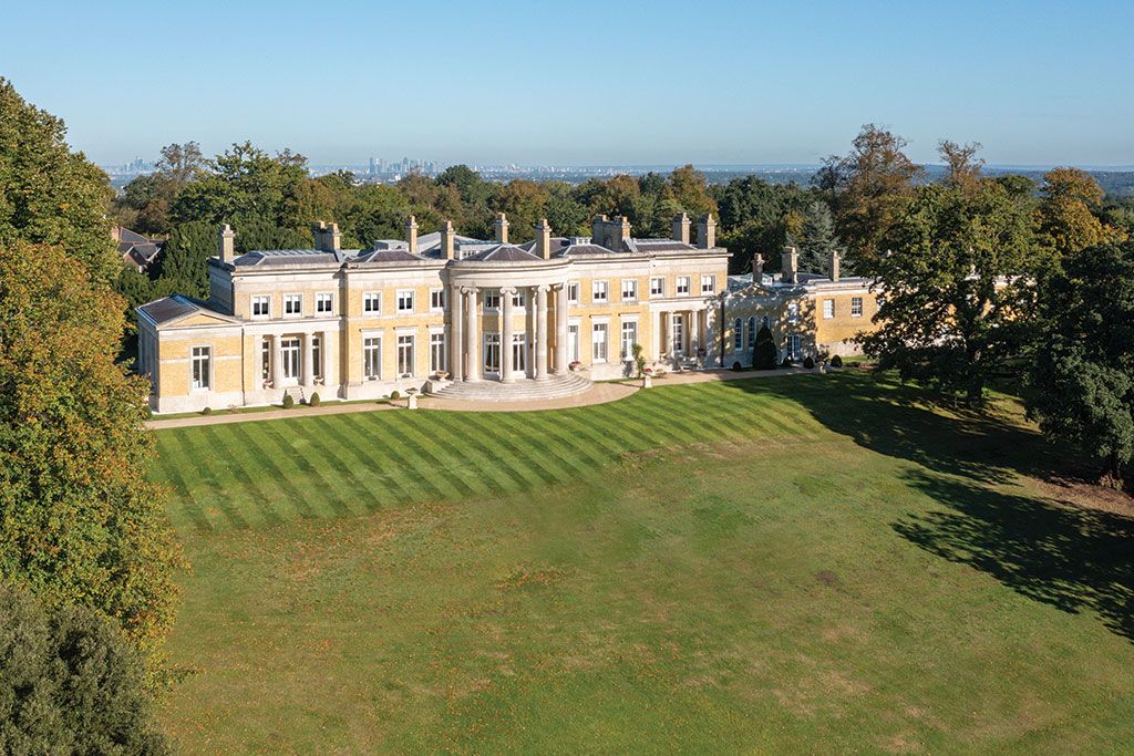 House for sale: Holwood House, Keston, near Sevenoaks, Kent.