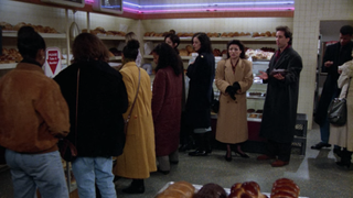 bakery customers, Elaine and Jerry in The Dinner Party, one of the best seinfeld episodes