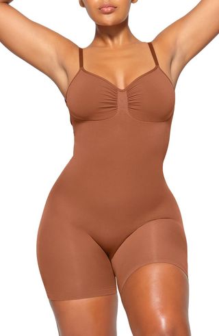 Seamless Sculpt Low Back Mid Thigh Bodysuit