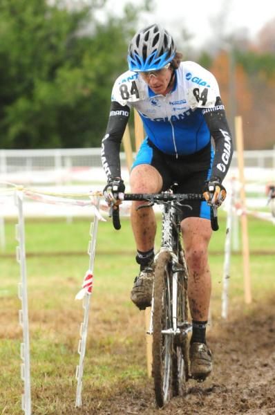 Adam Craig (Giant Mountain Bike Team) riding what everyone else had to run.