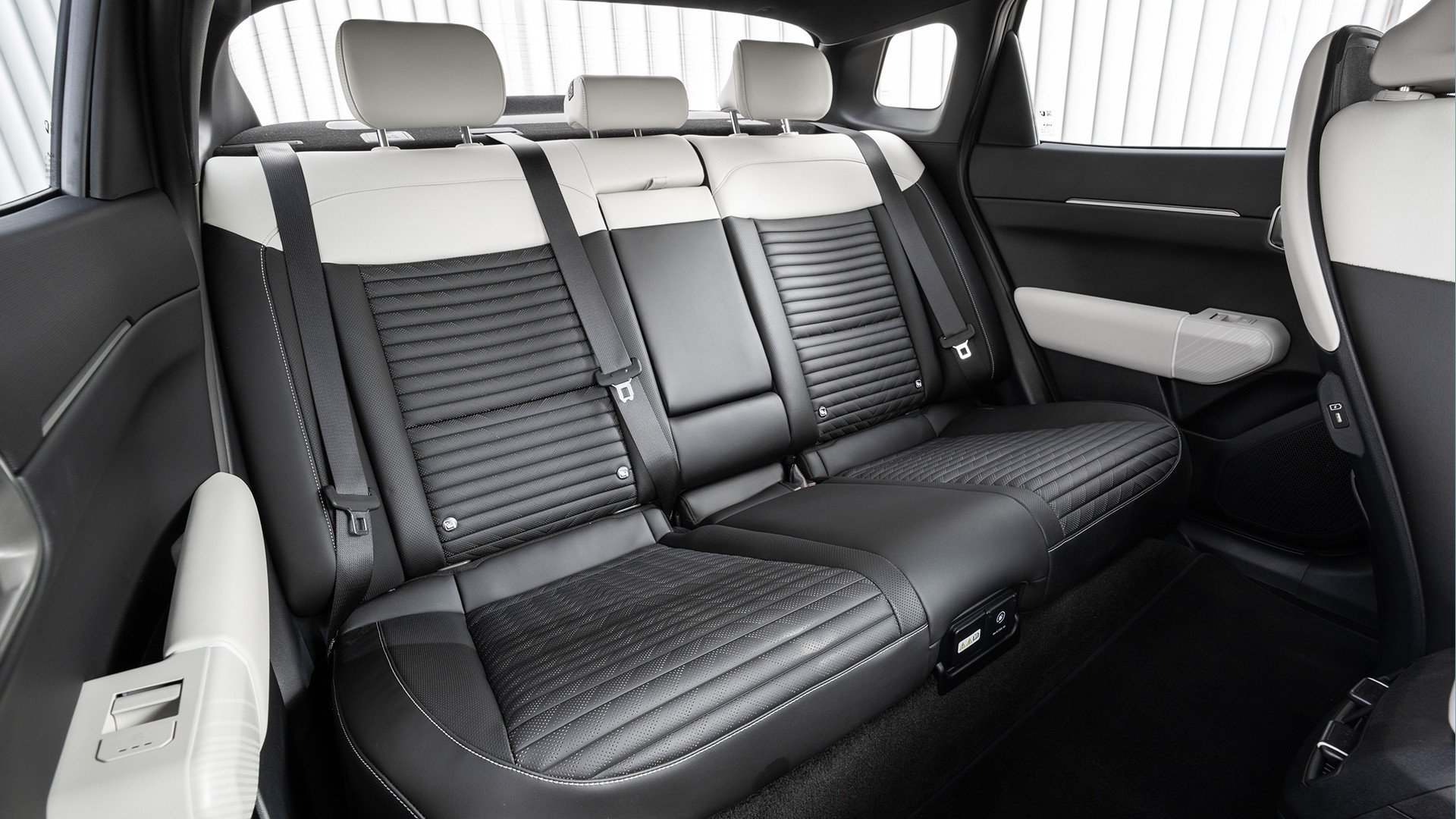 Kia EV4 Fastback rear seats
