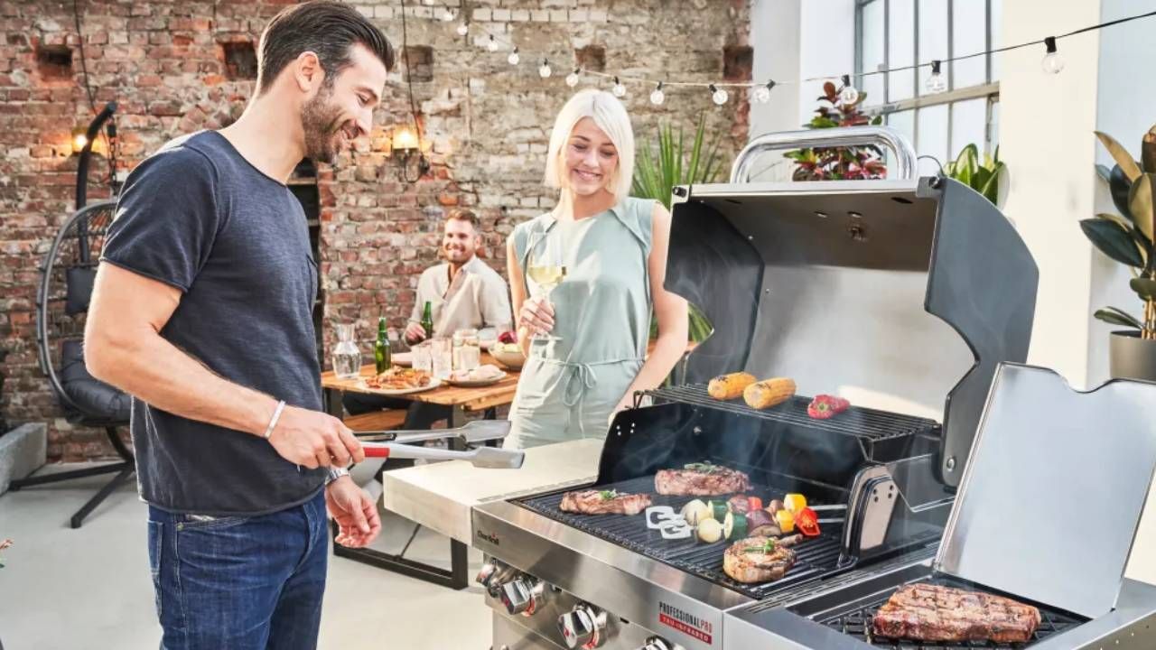 How to save money on BBQs, grills &amp; smokers