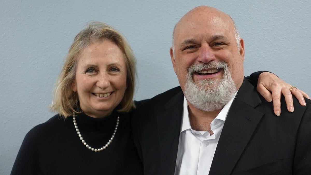 Elizabeth Cartoni (left) and Steve Manios (right).