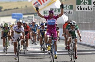 Stage 7 - Petacchi revs to success on Mugello