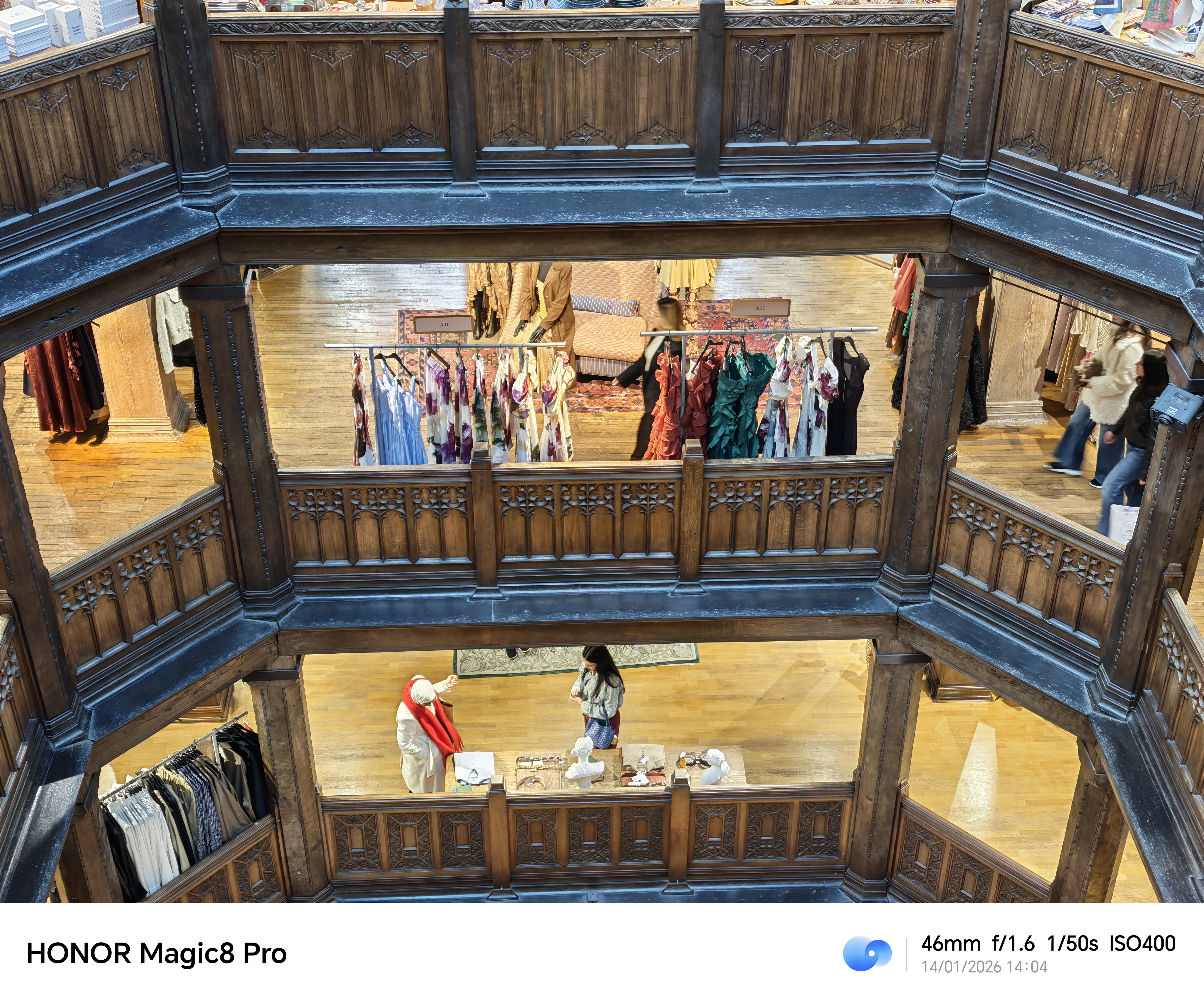 Honor Magic 8 Pro camera sample Liberty atrium 2x zoom