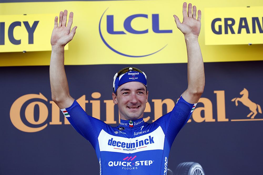 Elia Viviani (Deceuninck-QuickStep) wins stage 4 at the Tour de France