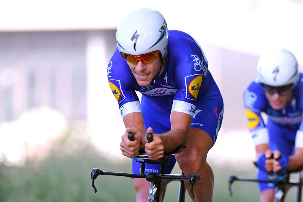 Philippe Gilbert leads Quick-Step Floors in the Chase, to win the Hammer Series Limburg