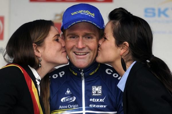 Traksel warms up on the podium