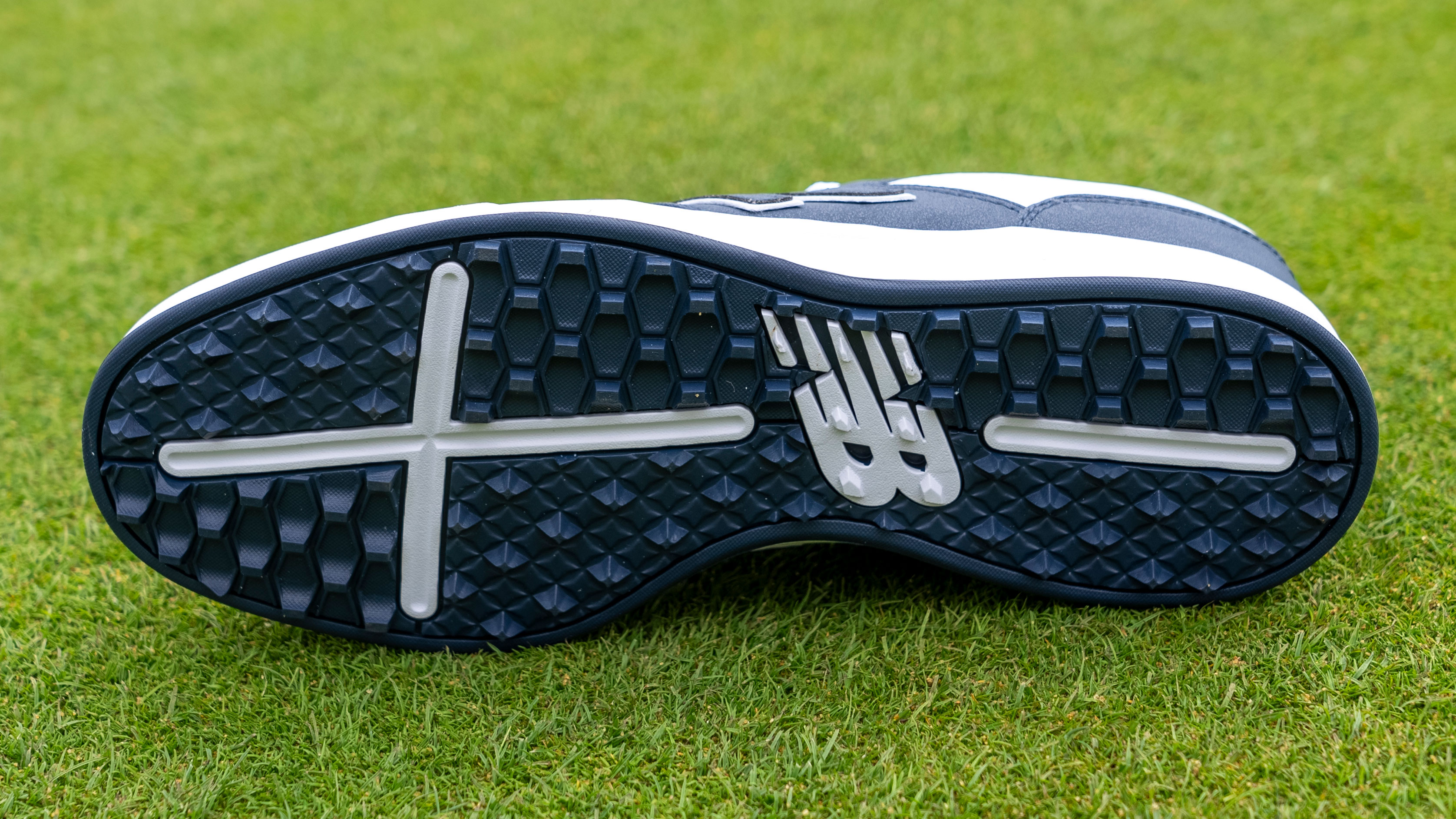 New Balance 480 SL Golf Shoe review