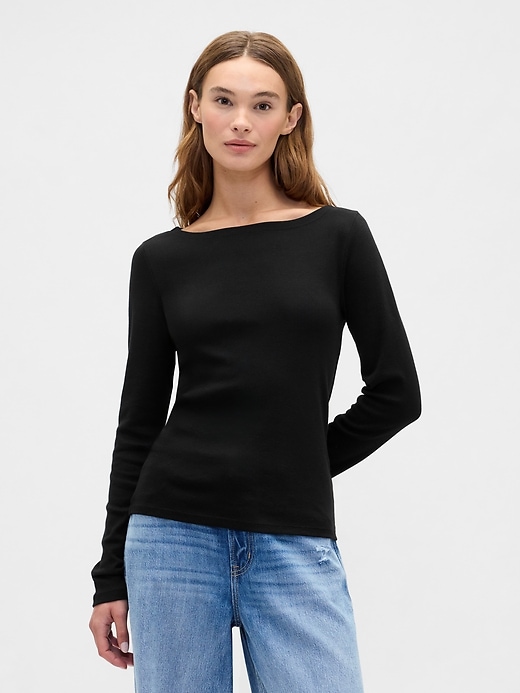 Modern Ribbed Boatneck T-Shirt