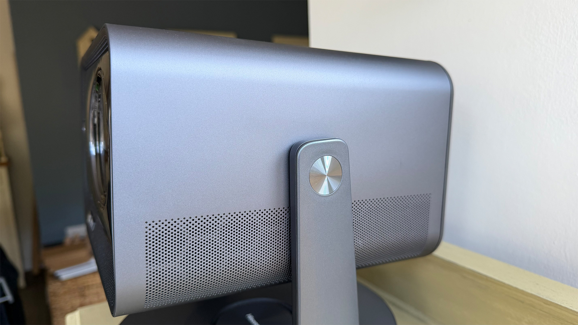 Hisense C2 Ultra home cinema projector viewed from side