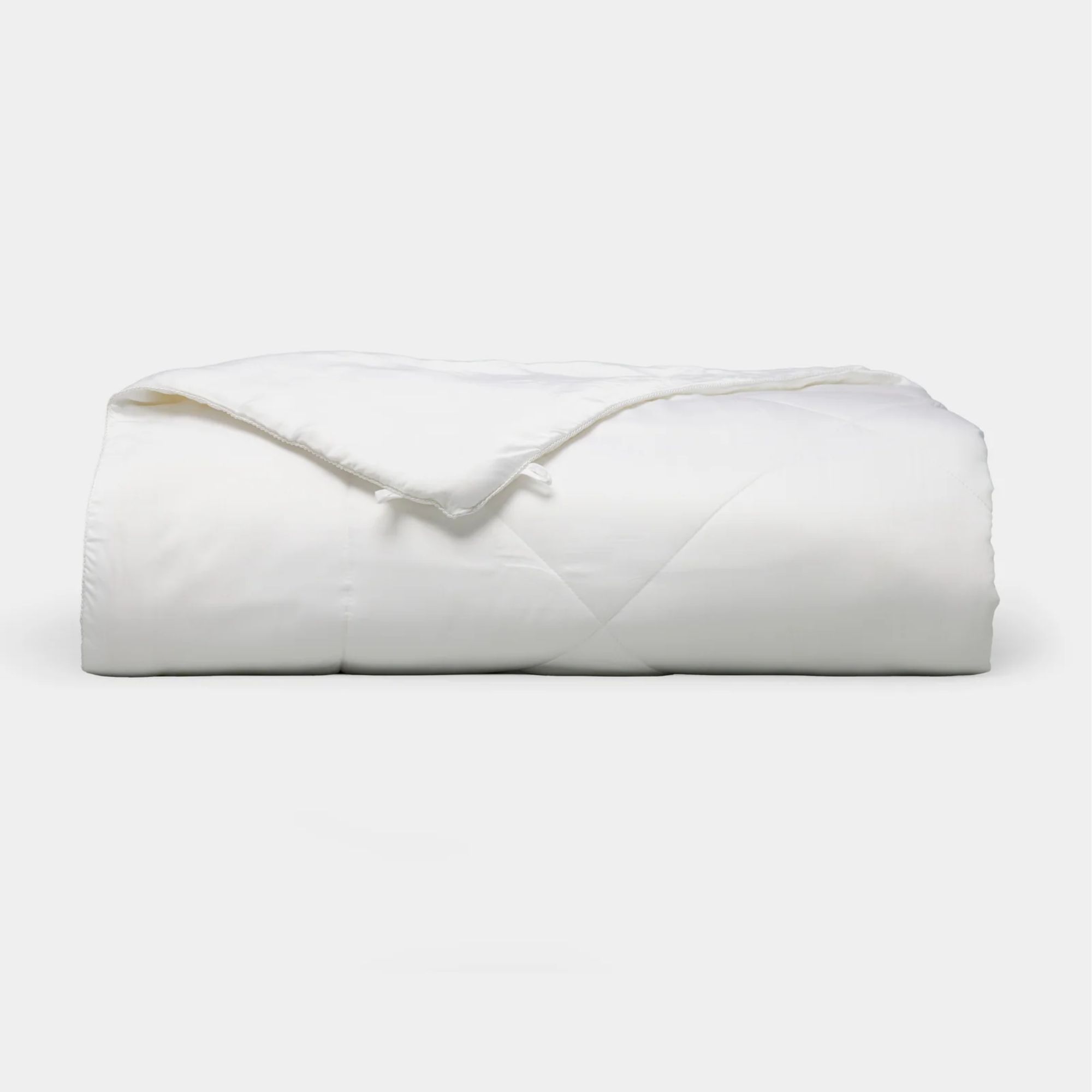 Folded white Cozy Earth Bamboo Viscose Comforter