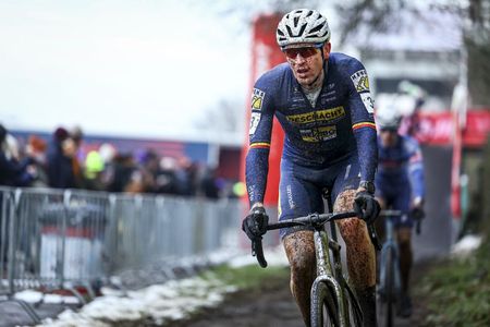 Toon Aerts took the win in Otegem
