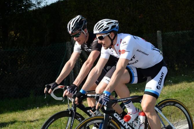 John Degenkolb (Giant-Shimano) held the best young rider's jersey