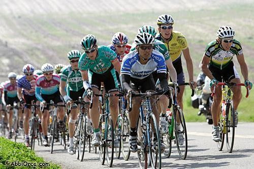 Antonio Cruz leads the pro 1 pack