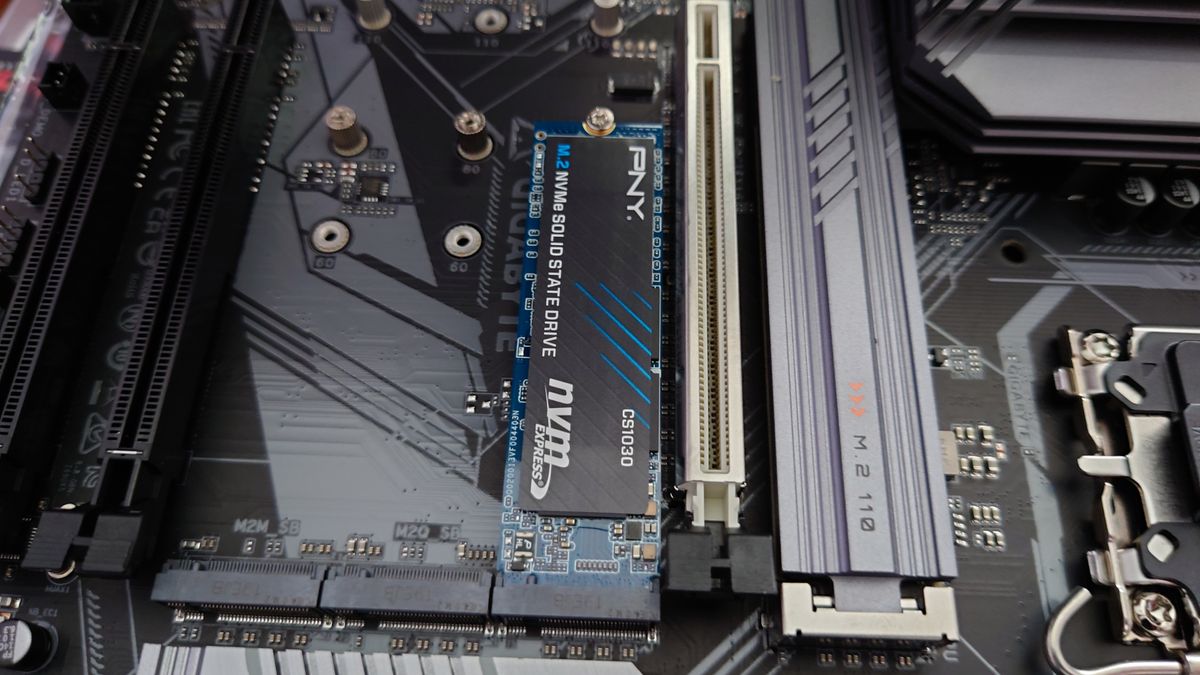 Installing the SSD