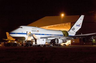 Science Instruments Ready for SOFIA Airborne Telescope