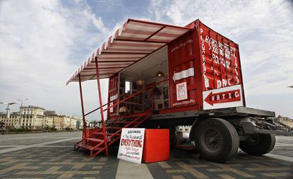 The Museum of Everything&#039;s pit stop in Kazan