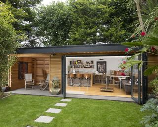 garden room with large bar area and bifolding doors