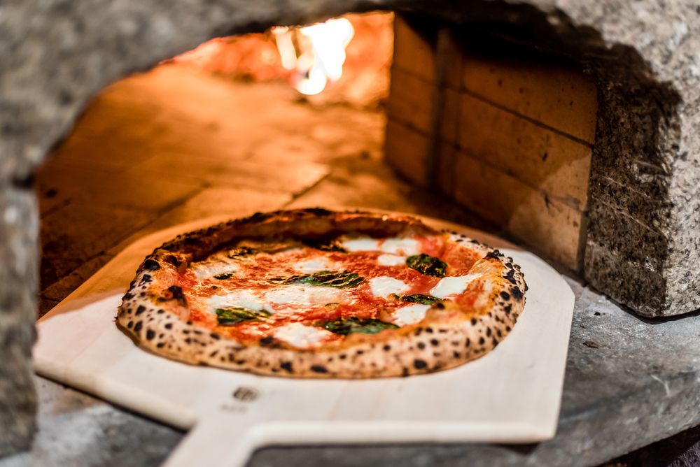 brick oven, pizza