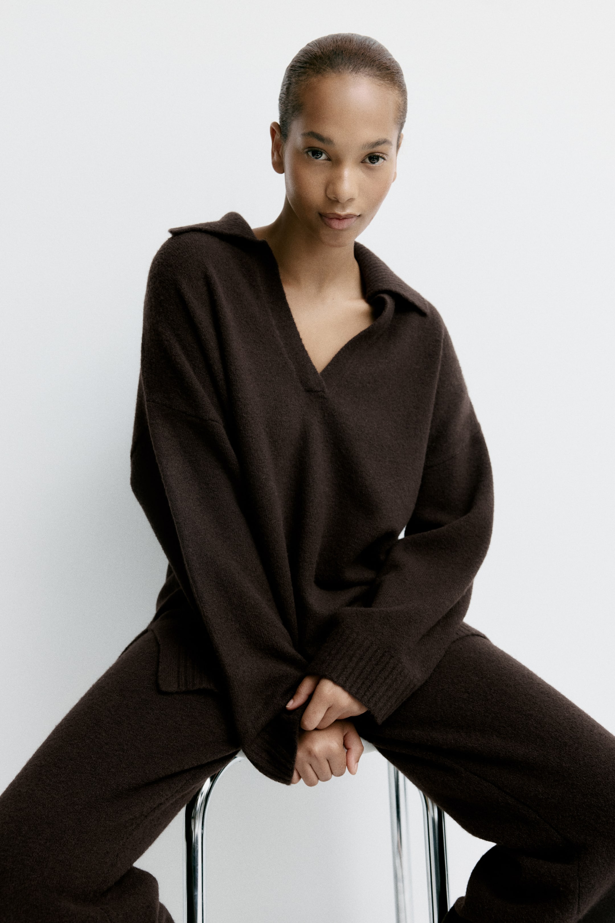 Fine-Knit Collared Jumper