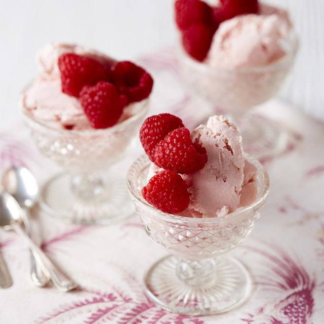 No churn raspberry ice cream