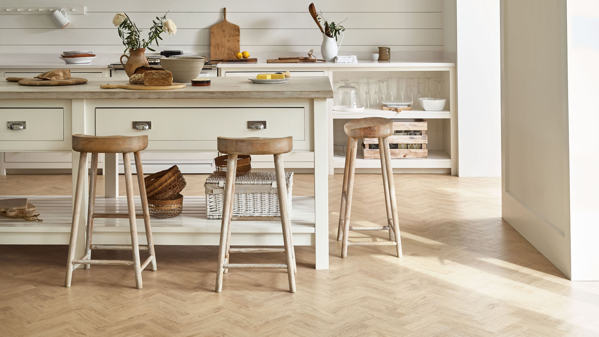 Vinyl kitchen flooring ideas: practical but luxury floors | Homes & Gardens  |