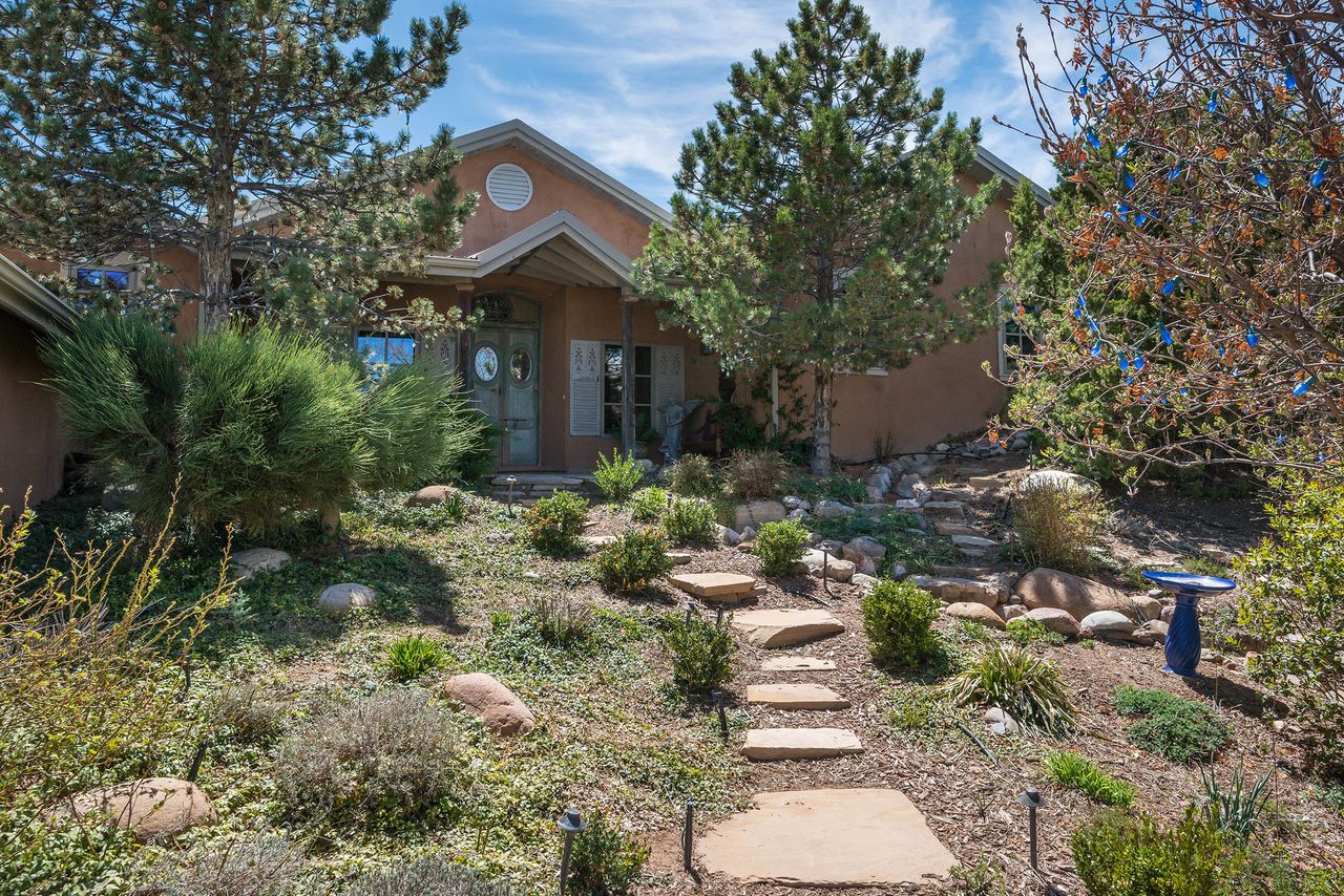 6 beautiful homes with art studios | The Week