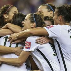 USA Women's Football team celebrating a goal