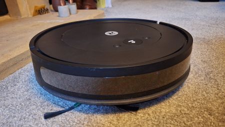 iRobot Roomba Combo Essential in reviewer's home