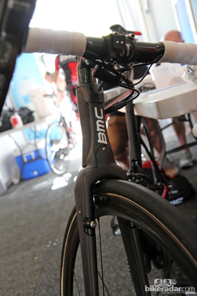 BMC has gone to extreme measures to boost the aerodynamic performance of its sleek TimeMachine TMR01, hiding the brakes completely within the frame structure in order to smooth airflow.