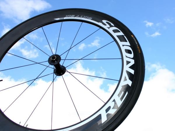 Reynolds' updated Sixty-Six uses the same overall rim shape as before but with a new brake track and a clever ridge on the rim nose that is said to reduce aerodynamic drag.