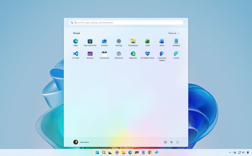 Windows 11 with declutter desktop