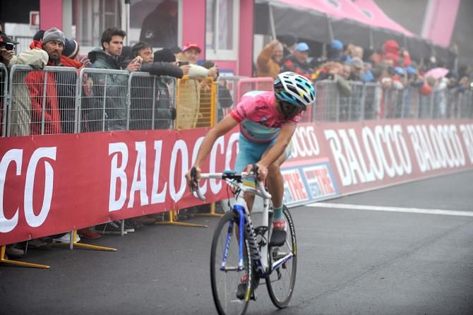 Vicenzo Nibali looks behind him after finishing