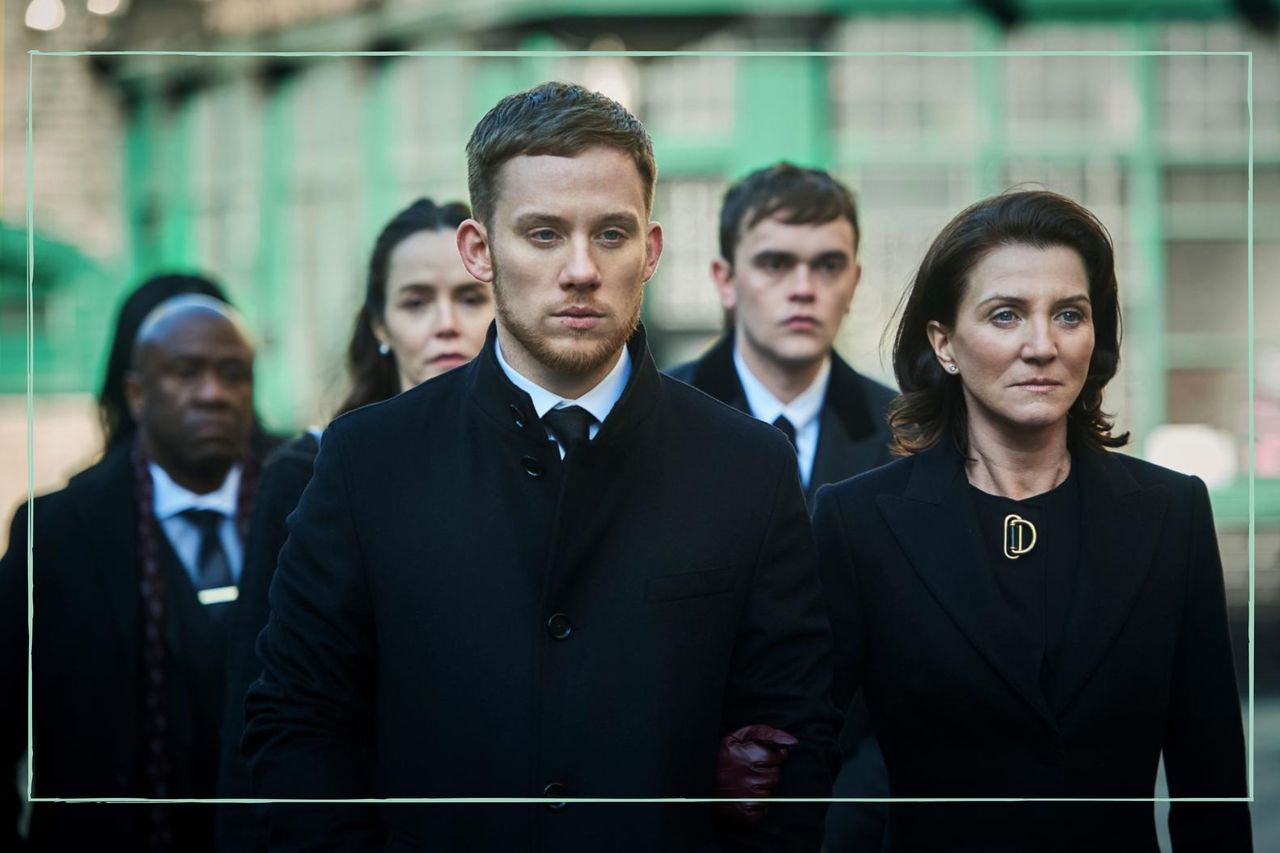 Joe Cole as Sean Wallace and Michelle Fairley as Marian Wallace in Gangs of London