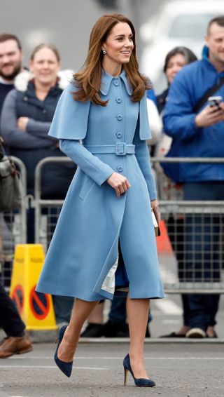 duchess kate middleton rewears blue alexander mcqueen coat