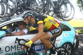 Tom Boonen back at the Quickstep car for advice