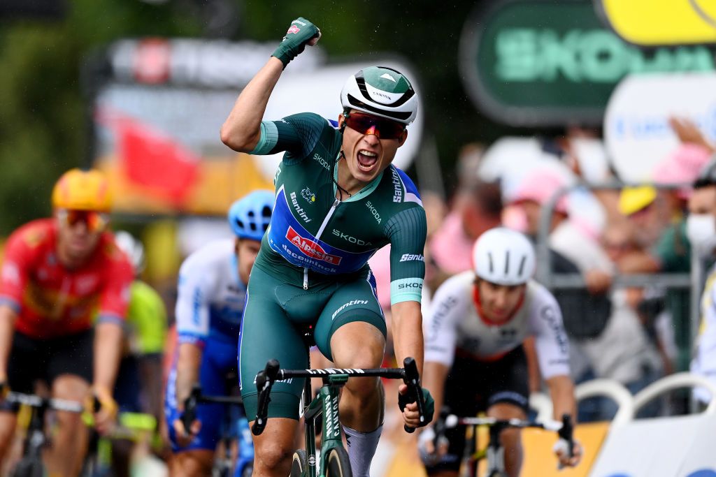 Tour de France: Jasper Philipsen (Alpecin-Deceuninck) wins his fourth stage in Moulins