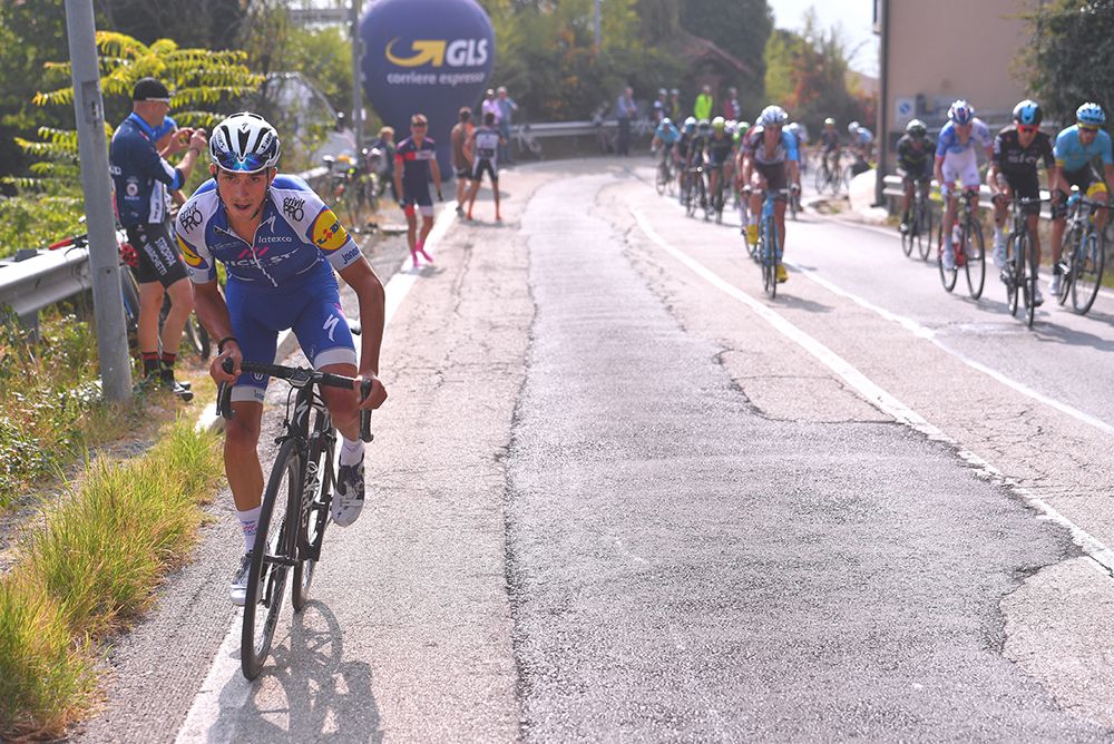 Julian Alaphilippe (QuickStep Floors) jumps before the final climb