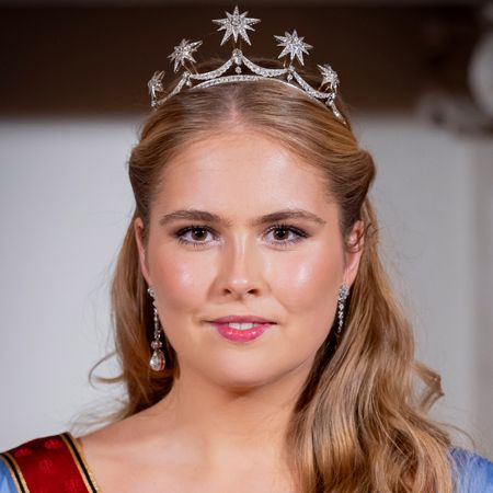 Princess Catharina-Amalia wearing a diamond star tiara