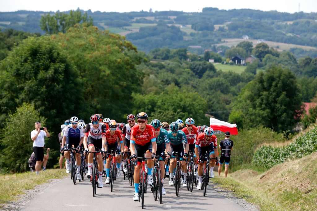 RZESZOW POLAND AUGUST 03 A general view of the peloton competing during the 79th Tour de Pologne 2022 Stage 5 a 1781km stage from Lancut to Rzeszow TdP22 WorldTour on August 03 2022 in Rzeszow Poland Photo by Bas CzerwinskiGetty Images