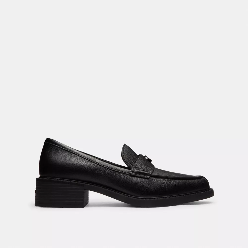 Pointed Toe Loafer in Loved Leather