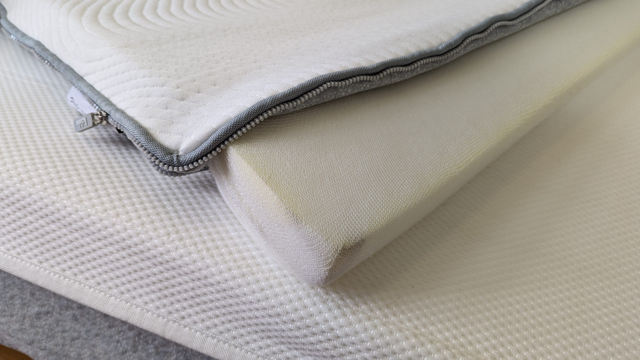 Koala mattress unzipped showing internal layers